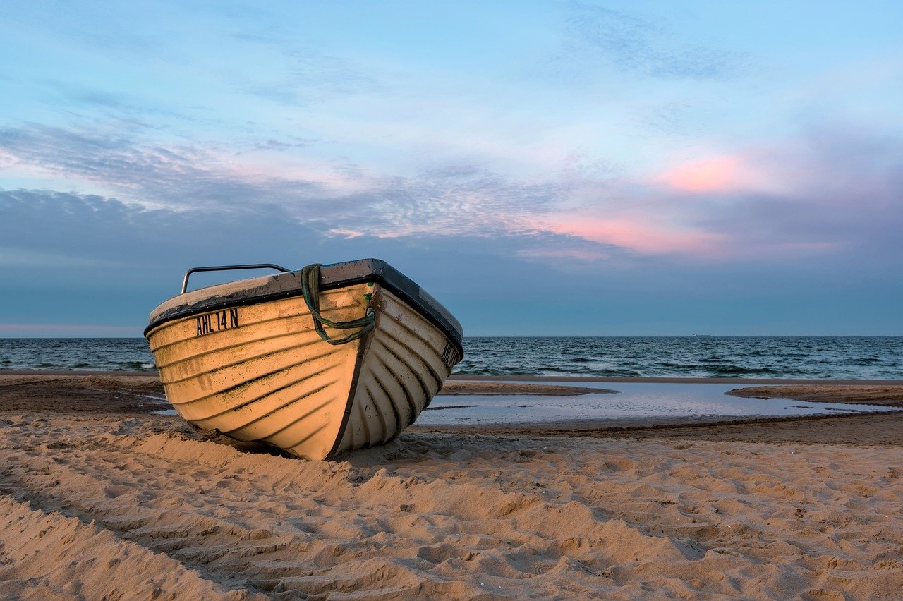 boat, fishing boat, sea-8614314.jpg